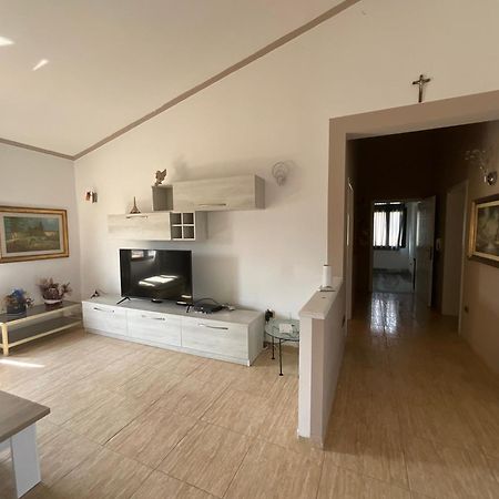 Italian Style Apartment Durres Luaran gambar